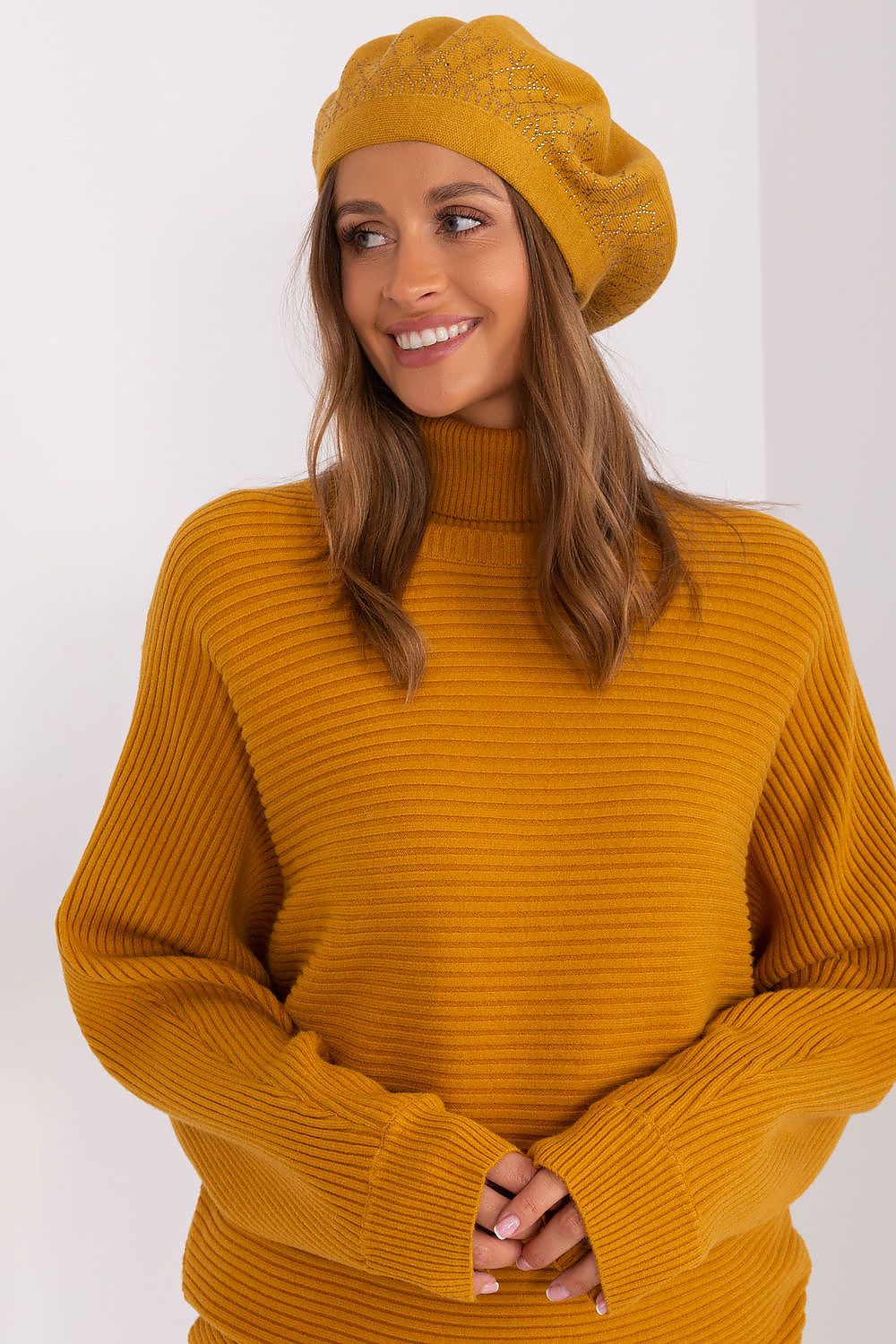 Beret model 208244 AT-Fashion Nordic