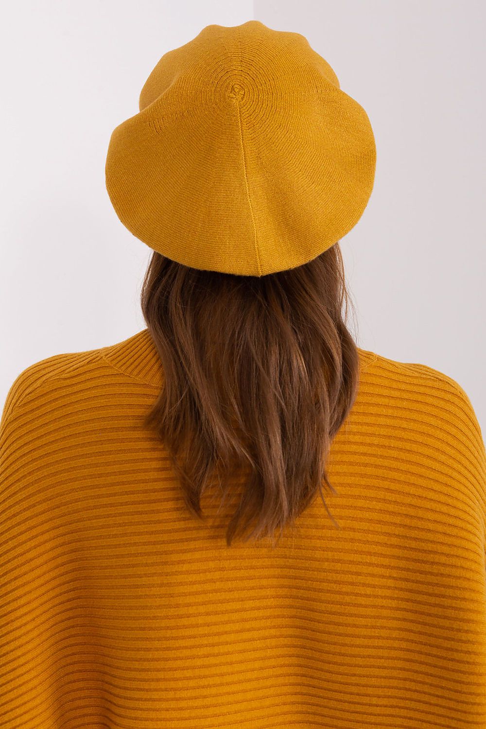 Beret model 208244 AT-Fashion Nordic