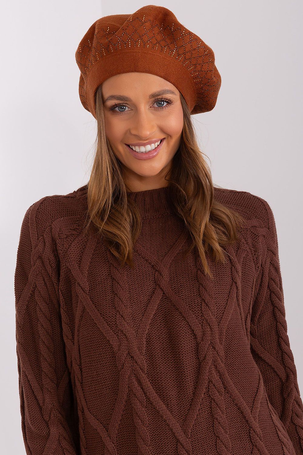 Beret model 208244 AT-Fashion Nordic