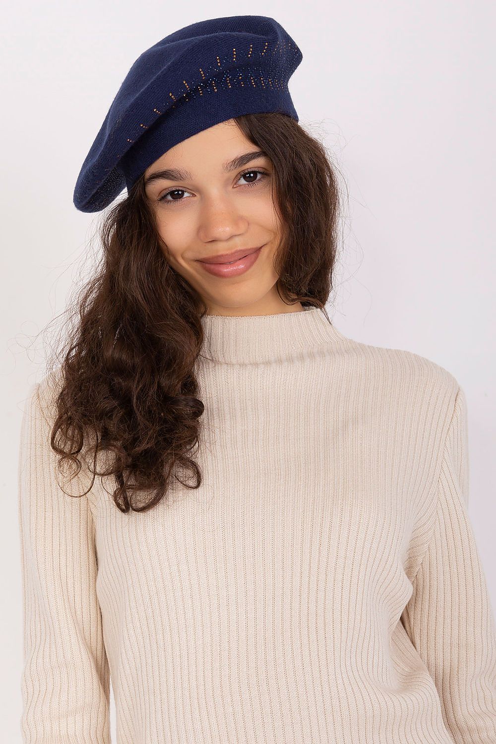 Beret model 208244 AT-Fashion Nordic