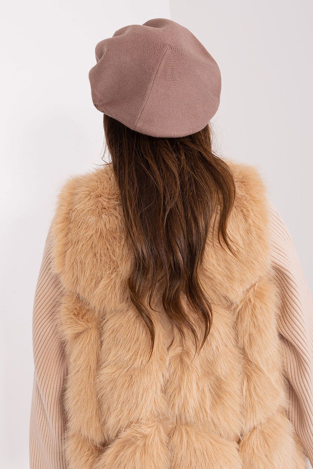 Beret model 208244 AT-Fashion Nordic