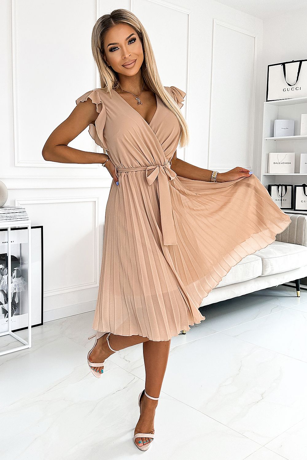 Cocktail dress model 165598 Numoco-Fashion Nordic